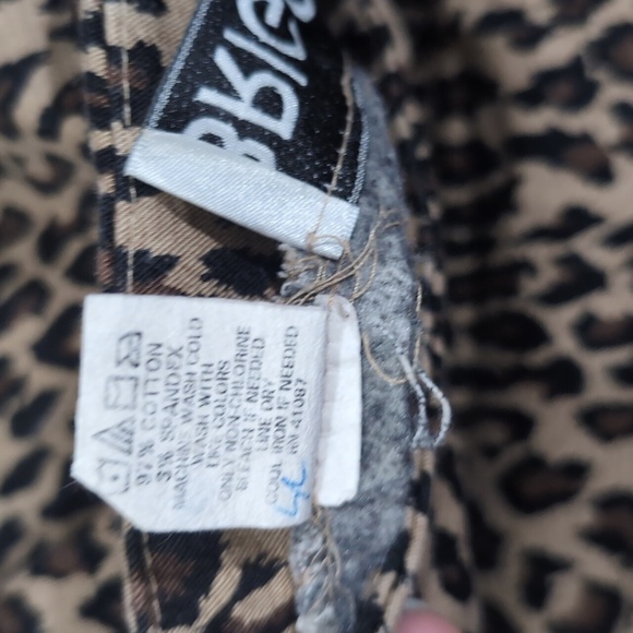 Briggs Leopard Print Cotton Mini Skirt - Picture 3 of 6